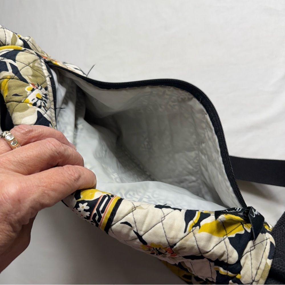Vera Bradley Yellow and Black Floral Messenger Bag Quilted - Picture 6 of 7